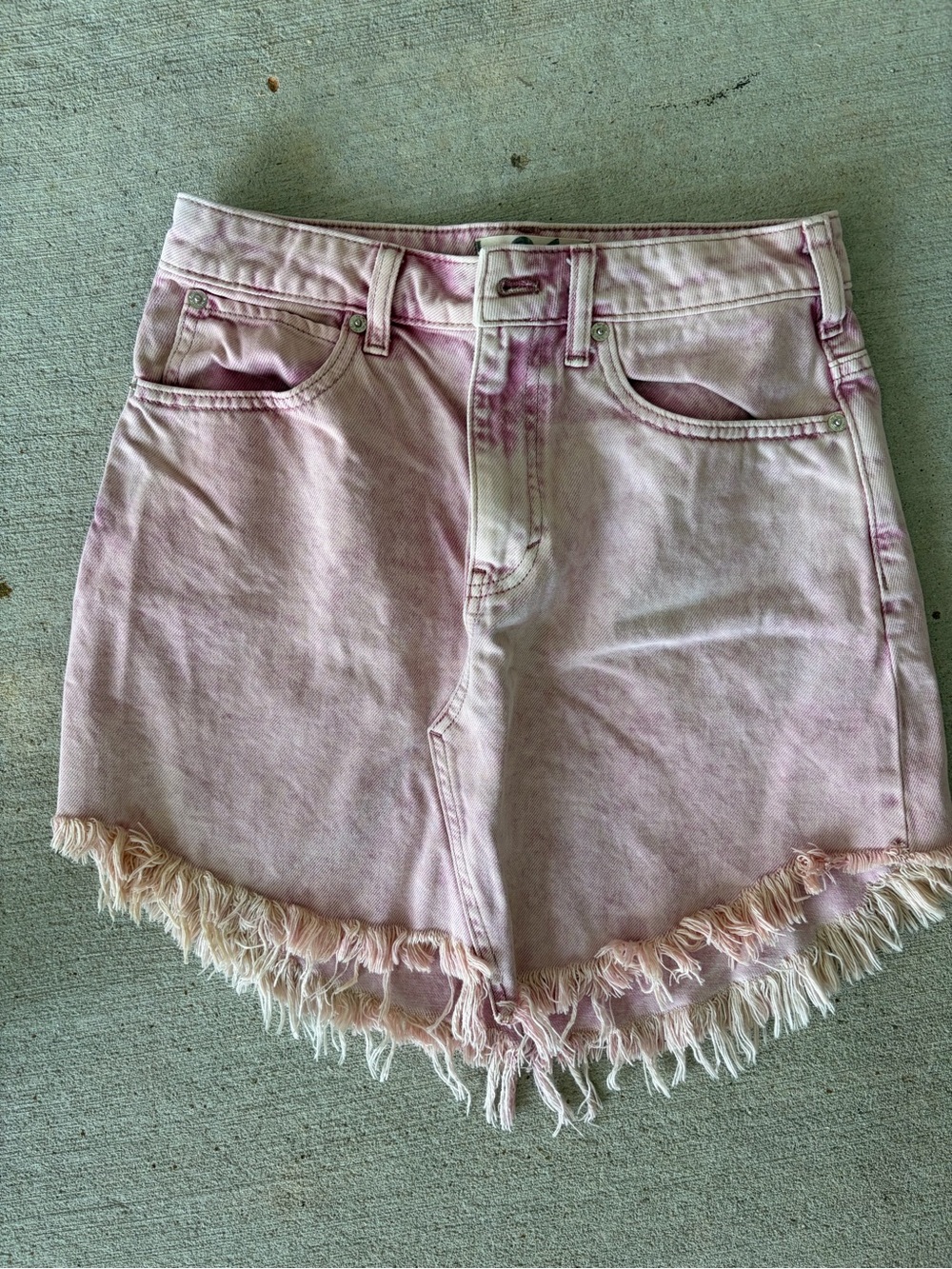 We The Free Pink Frayed-Hem Denim Shorts